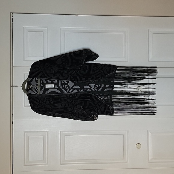 Brand new Biba should with beautiful vekvet detailing and tassles - Picture 1 of 3